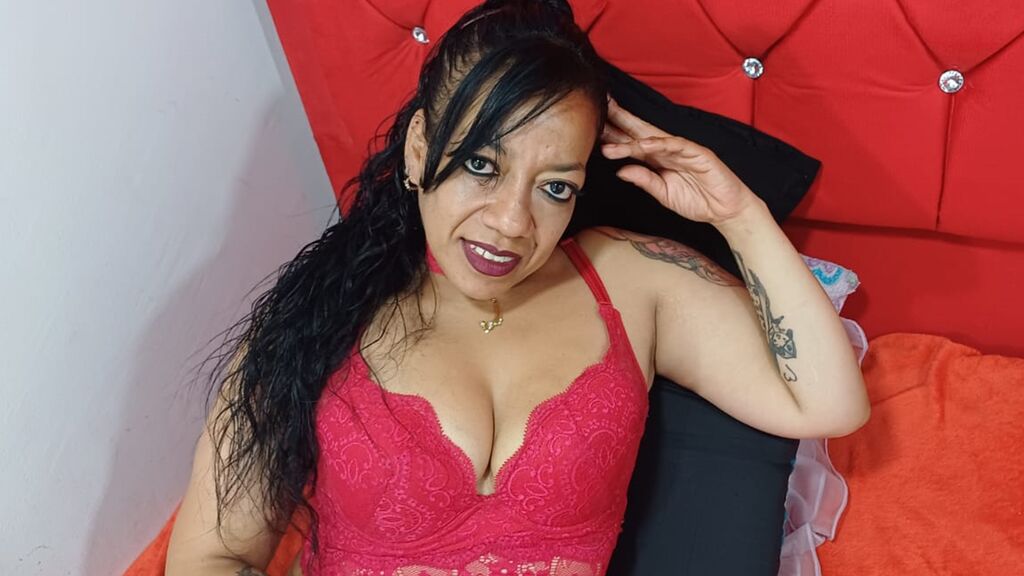 DannaMorlaez live cam model at LiveJasmin