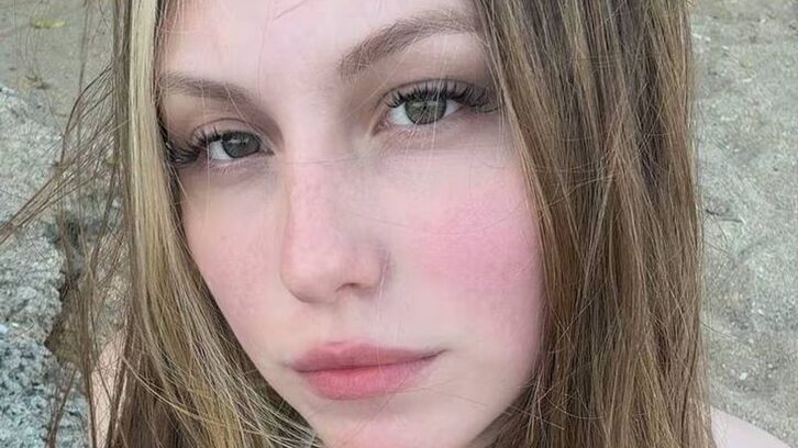 FriedaJane live webcam show