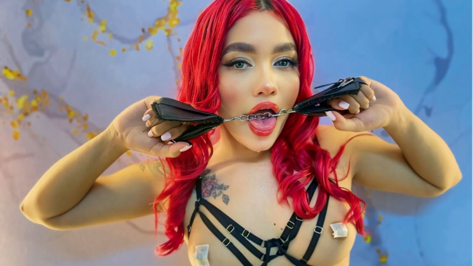 AlynGaddafi erotic portrait
