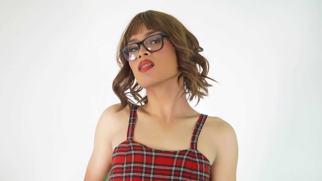 AlexaDelys cover