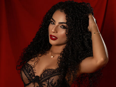 Chat with ZoeRiveira