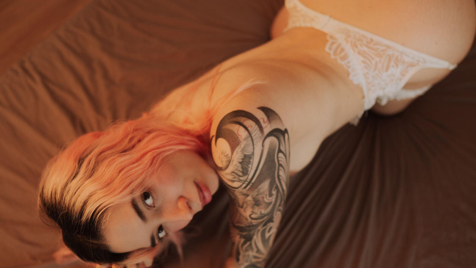 AlessaLaurent glamour portrait