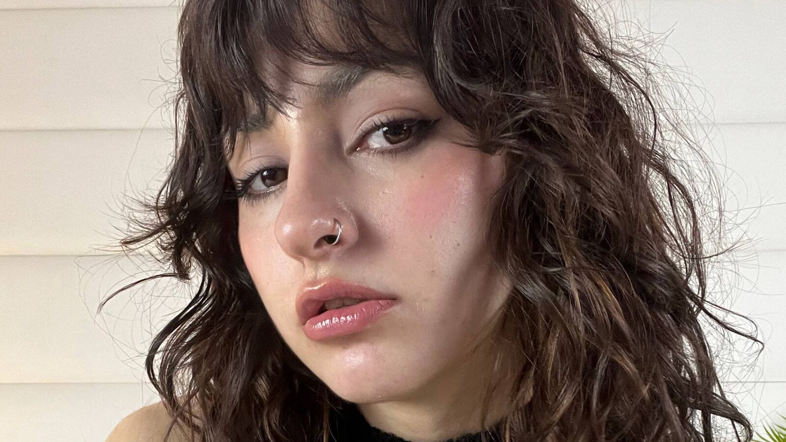 AngelaCox glamour portrait