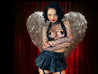 cam chatting VeronicaQuinn