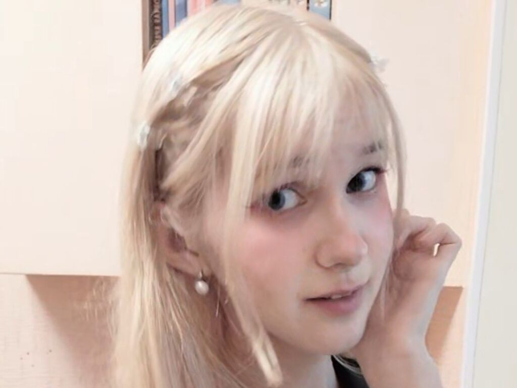 RosalieHouman from Web Night Cam