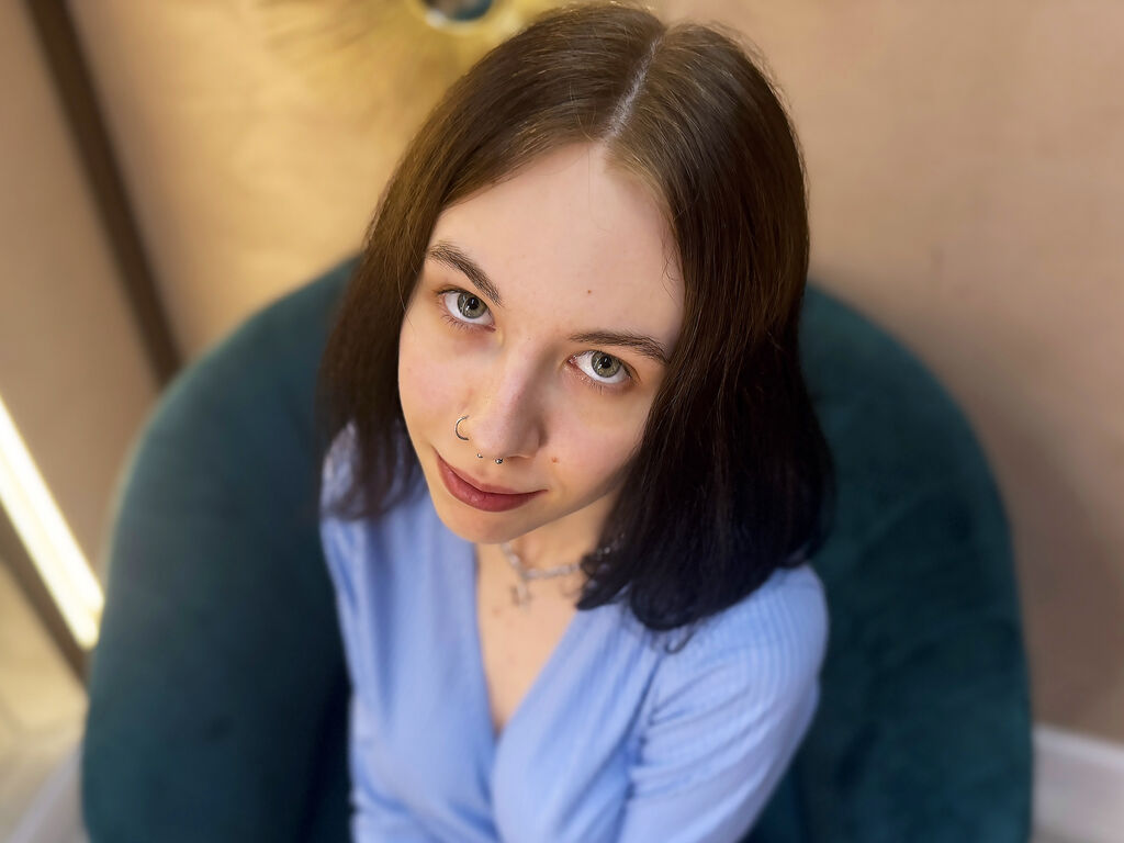 PaulaRavens – Live Cam Photo