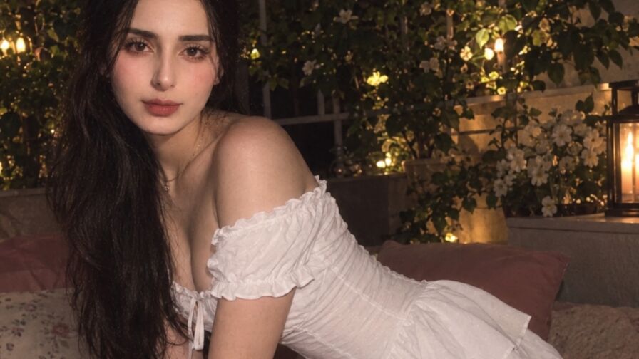 ZaylaAmin's Live Nude Chat