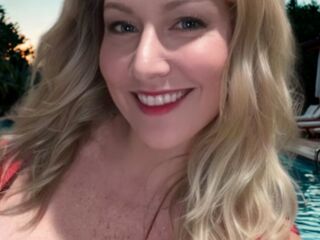 EllaSophiaNoir live nude sexxx