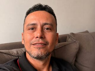 FernandoLeon FernandoLeon