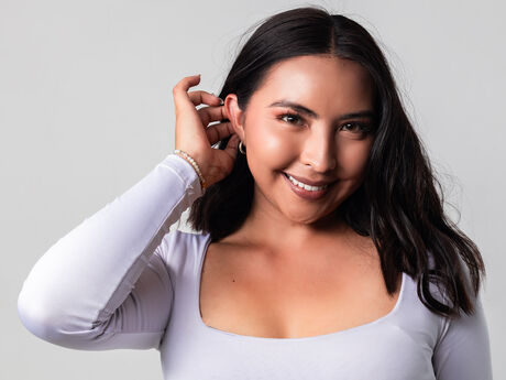 Chat with SofiBlosh