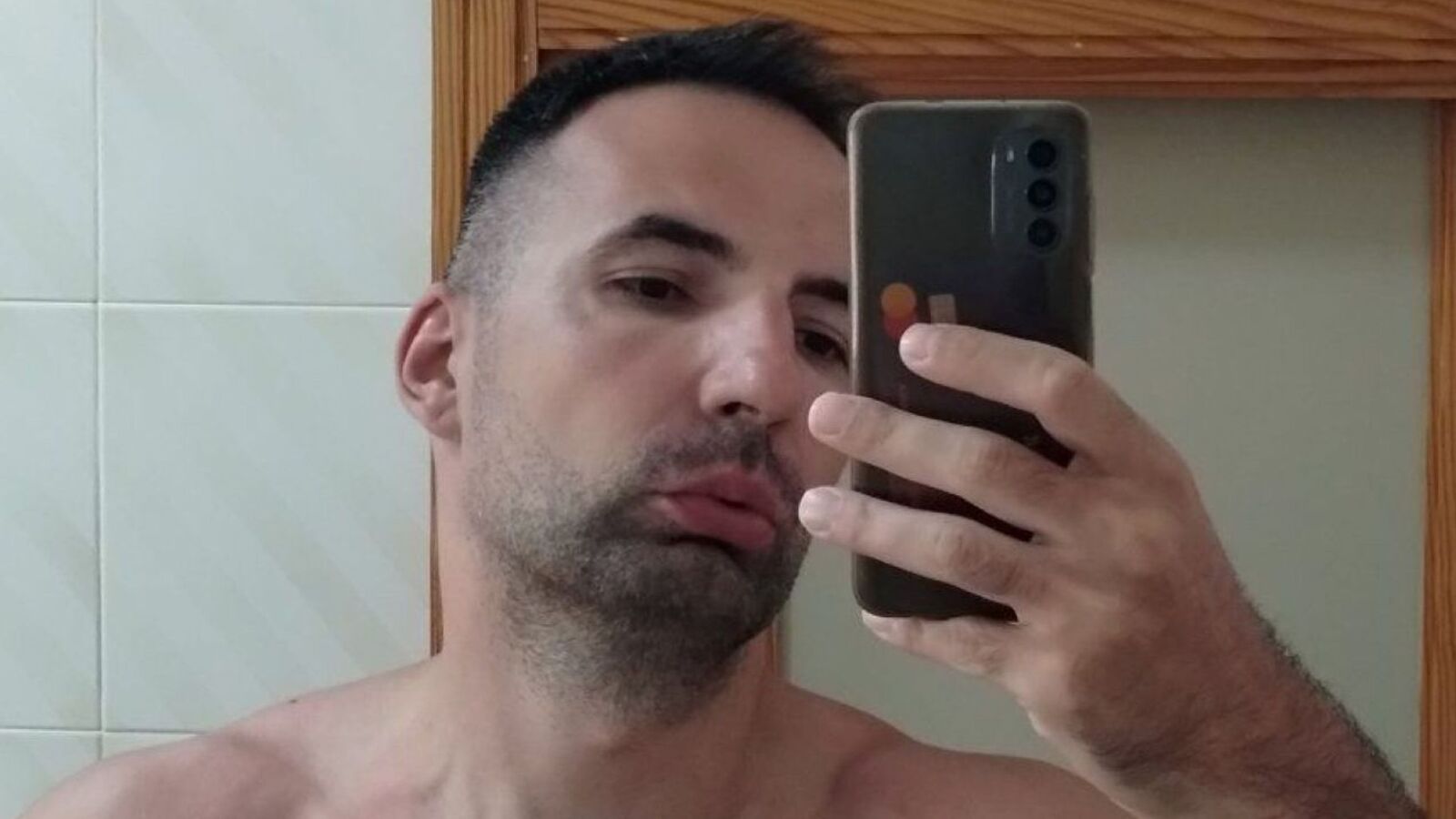 GianniLeo glamour portrait