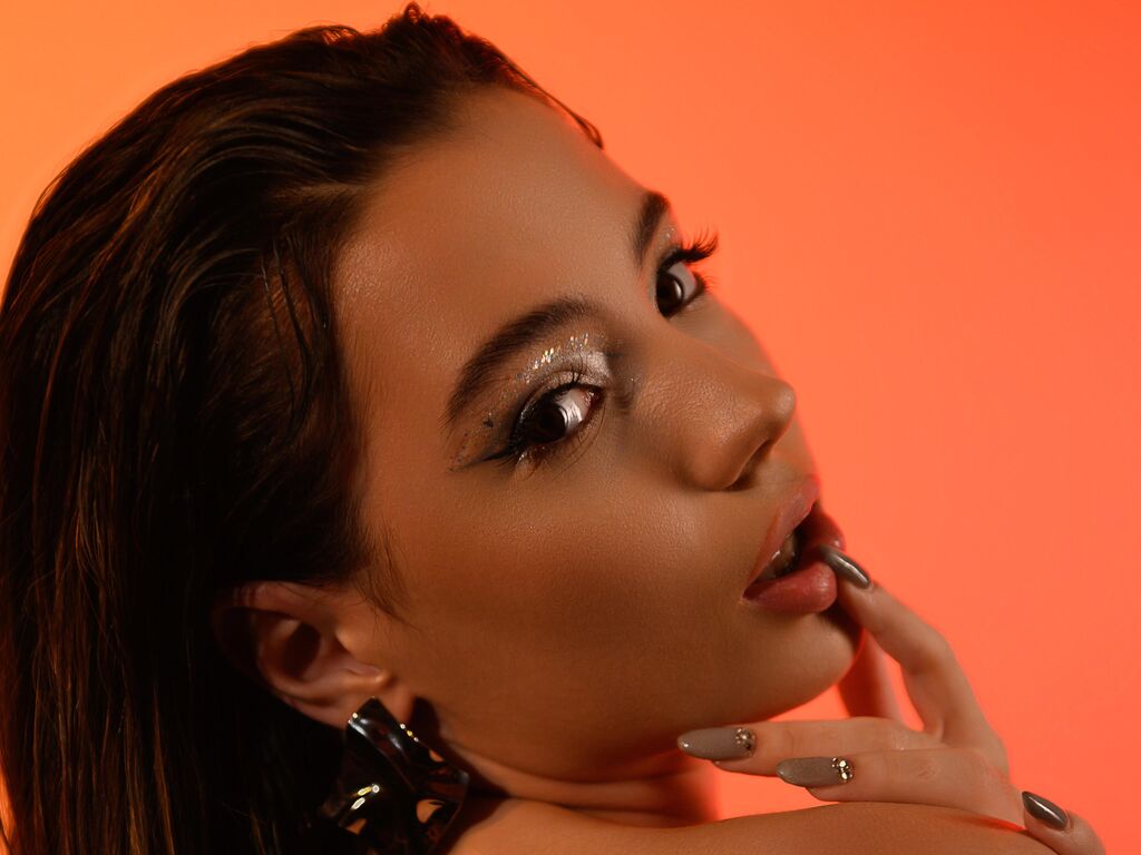 AliceDeleon Nackt