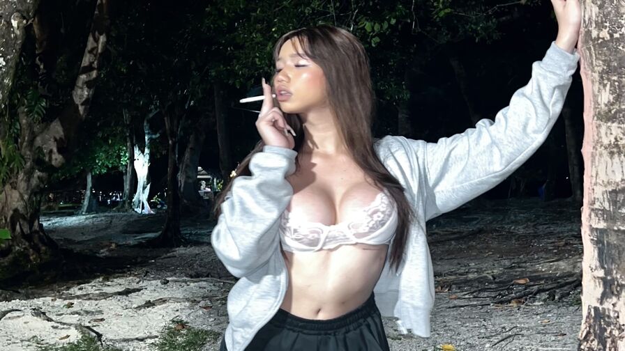 ThaliaPaige live cam model