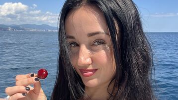 AngelaBerry webcam show