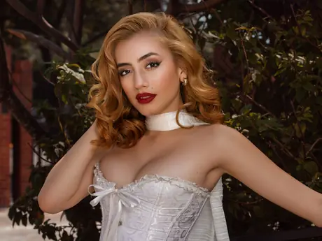 Chat with SofiBlake