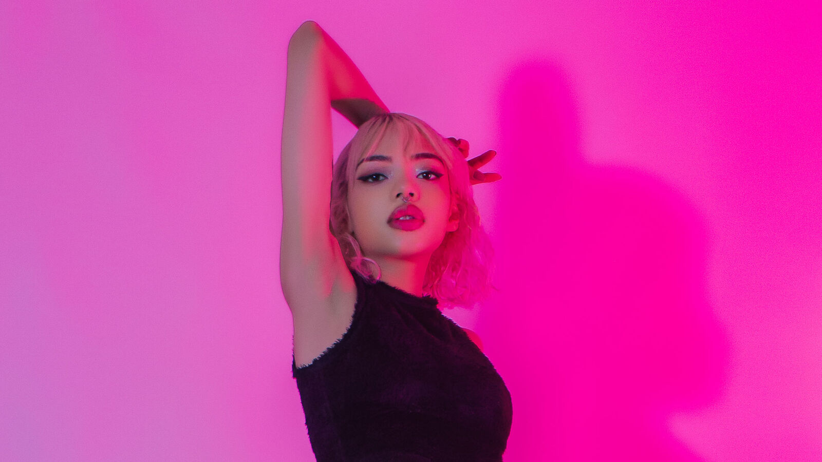 AlanaRosse erotic portrait
