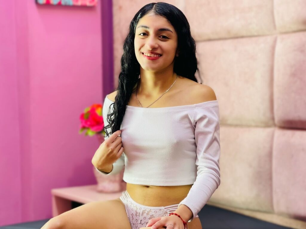 SandyStor's live cam