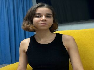 EmmaEllisson Live sex girl