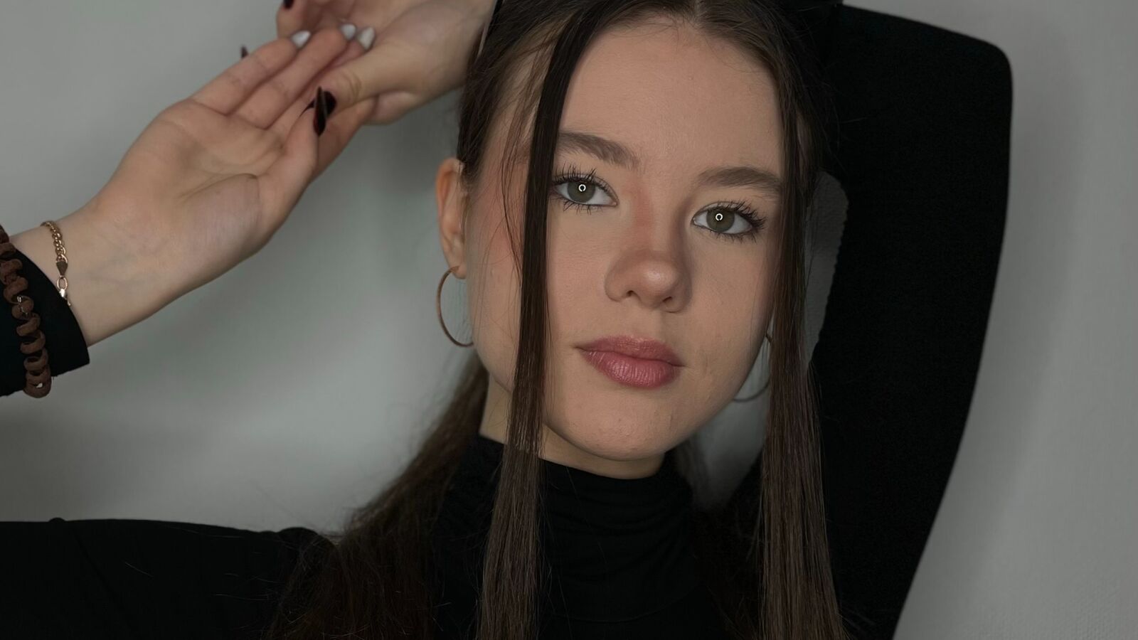 EdytHatter erotic portrait