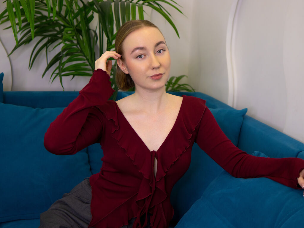 AprilPresley Nude