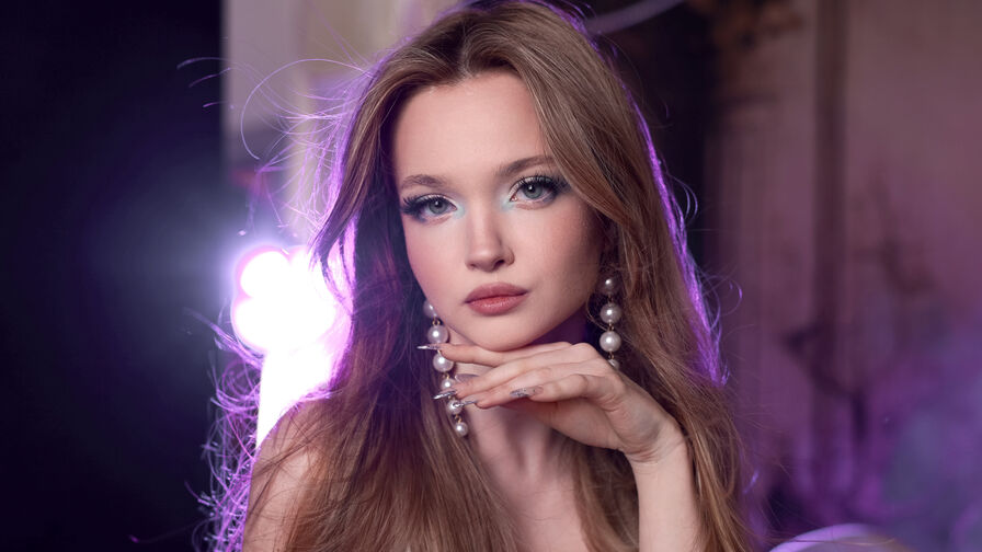 Discover FionaPriestley VIP show