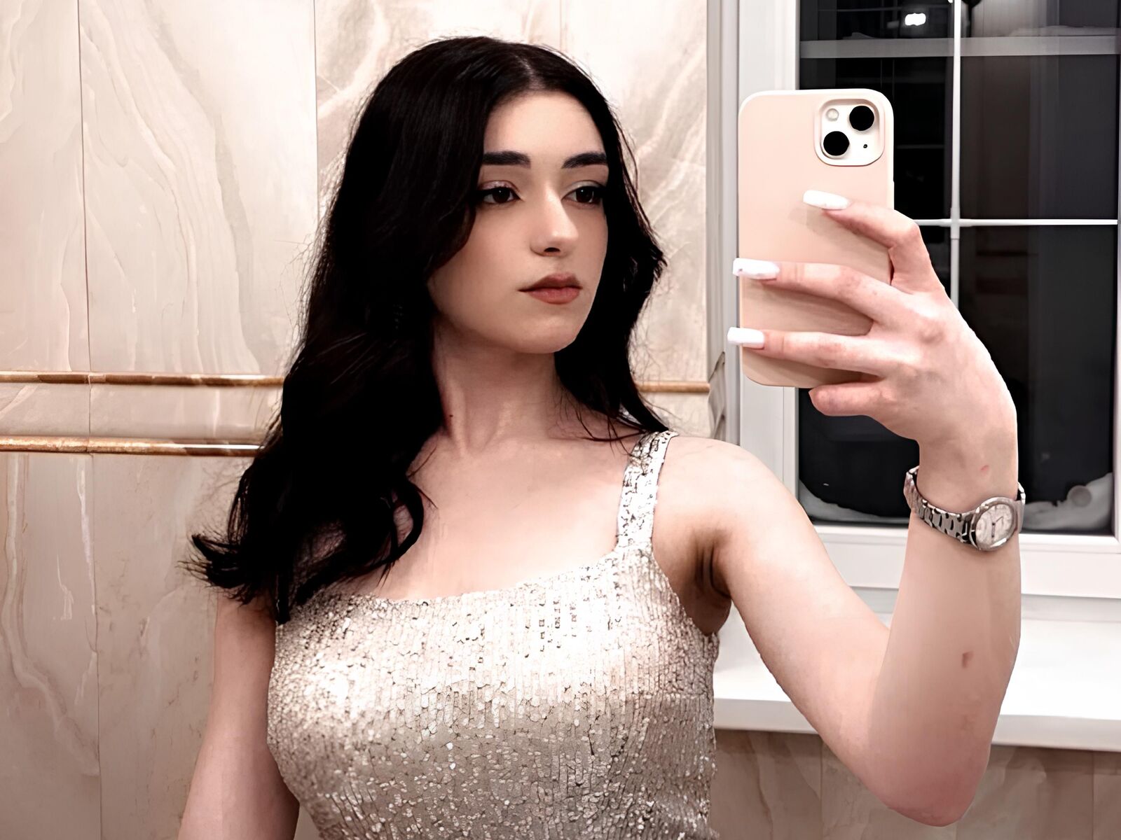 Live cam for CarriMaclachlan