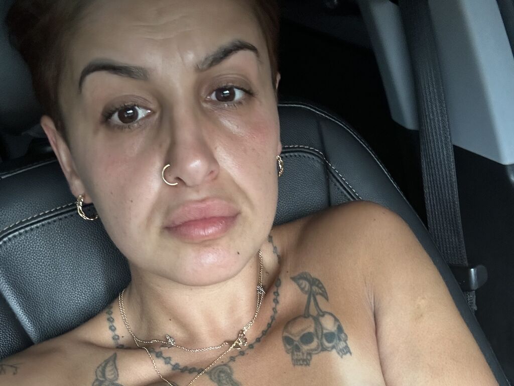 PhhatCattHabibti Nude