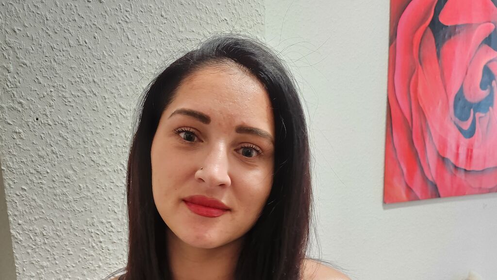 Statistics of MadaGeo cam girl at GirlsOfJasmin