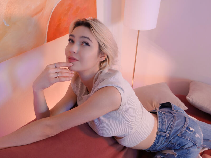 Anteprima webcam AlysiaBennet