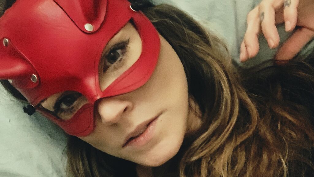 Misslittlekitten online on GirlsOfJasmin