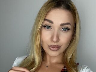 live porn chat AmaFox