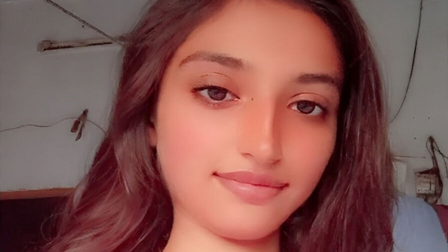 Free Live Sex Chat With SashaEarl
