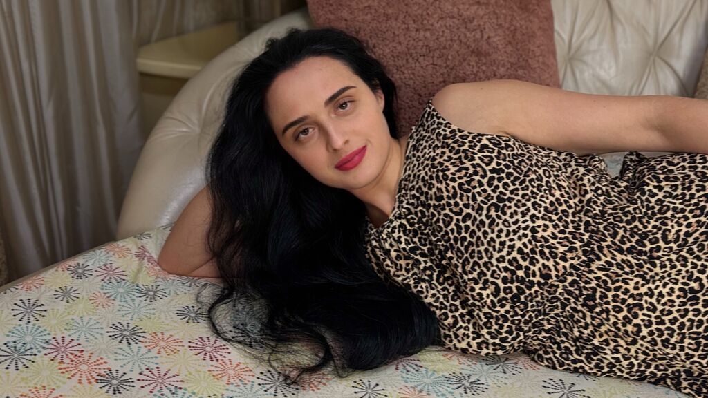 MeriAdams online on GirlsOfJasmin