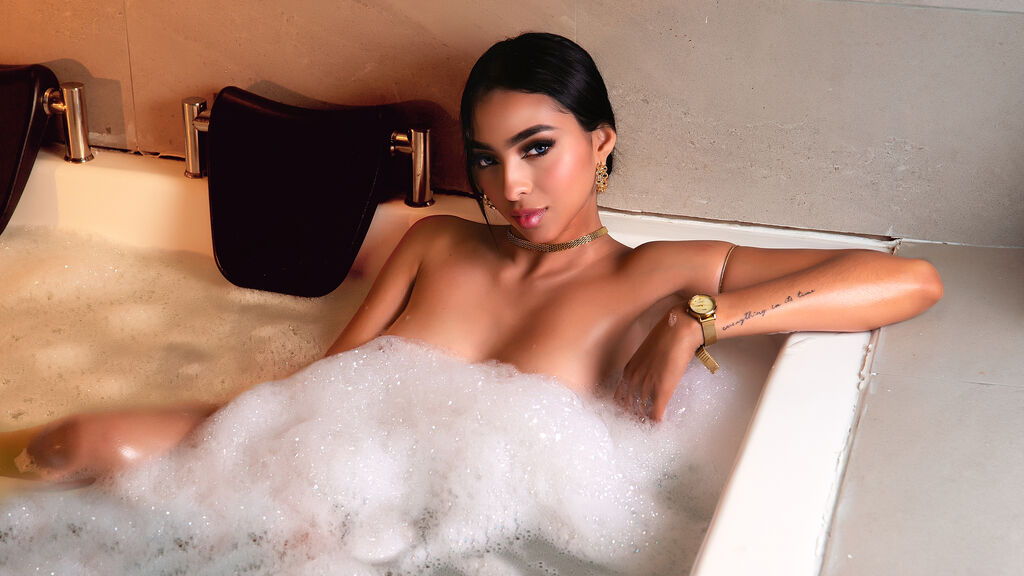 ManuelaDuque cover