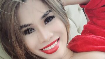 YvanaRhoades webcam show