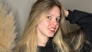 Kostenlos Nackt AllieSchuchardt