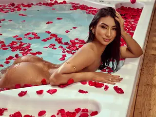 Show privé avec BellaHurst