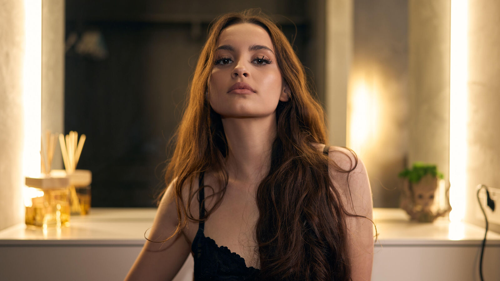 AvaLouis erotic portrait