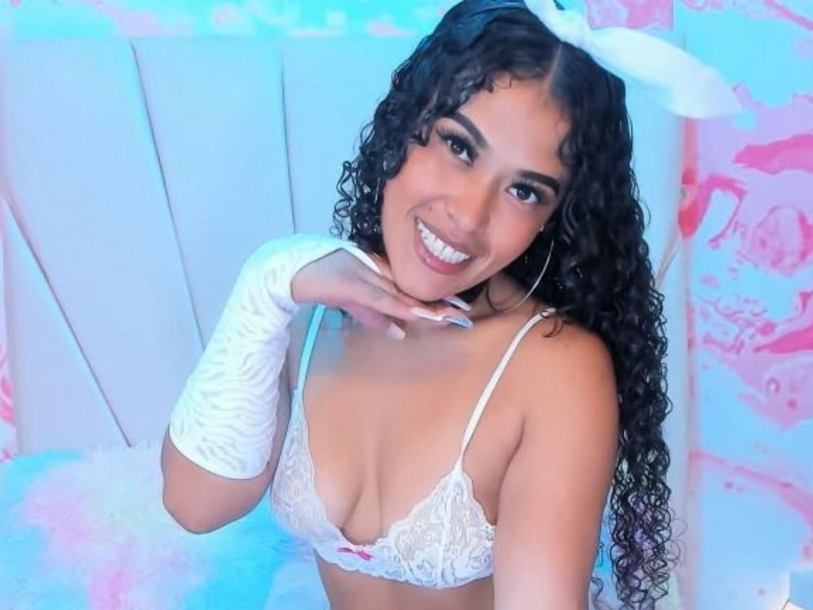 Live cam for VictoriaSeul
