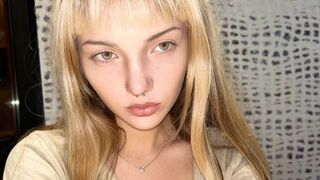 Kostenlos Nackt LylaKrupiak