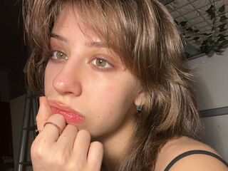 adult live cam PetraBanford