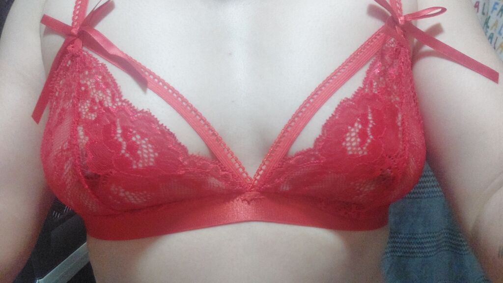 Profile and Statistics for JennyMoree on LiveJasmin