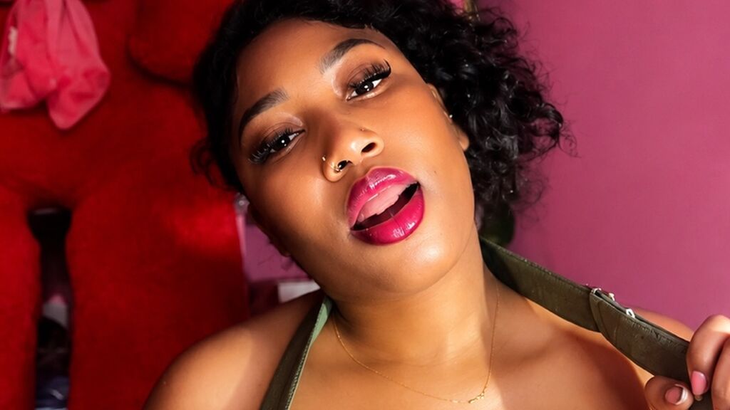 Watch fetish performer JessyCleo from LiveJasmin at GirlsOfJasmin