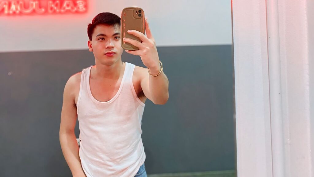 JerichoGutierez's profile from LiveJasmin at BoysOfJasmin'