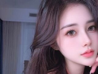 Webcam model AgelaHui from Web Night Cam