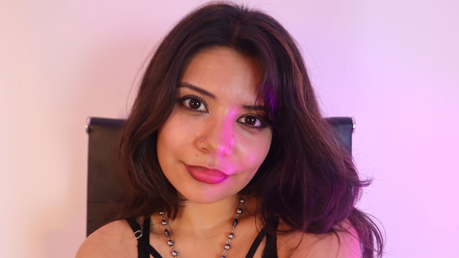LinndaFlorez erotic portrait
