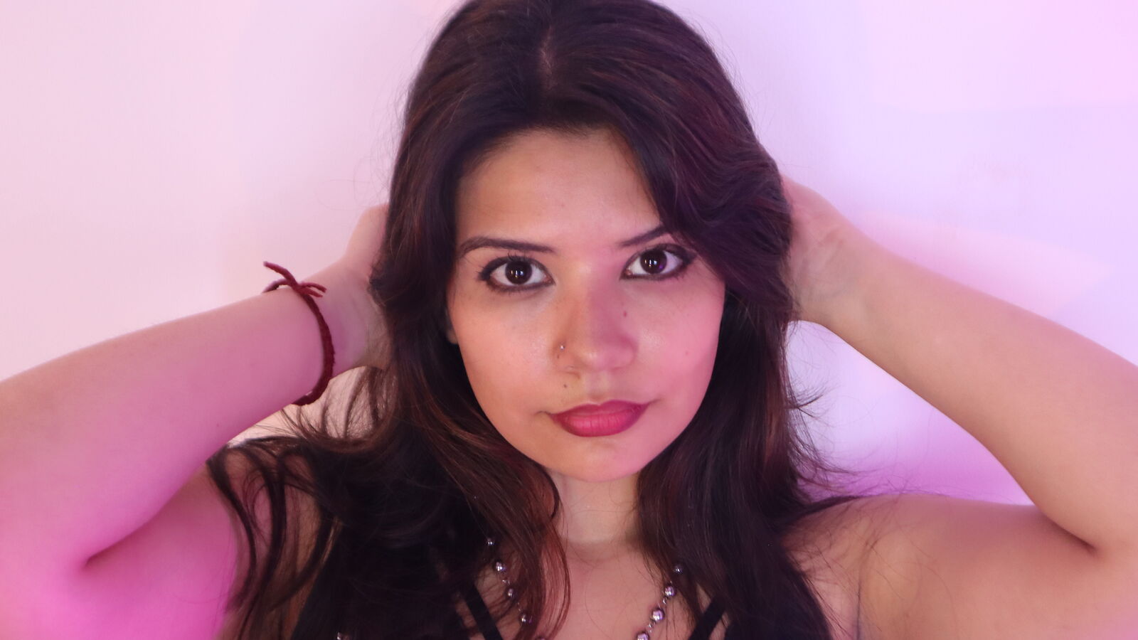 LinndaFlorez glamour portrait