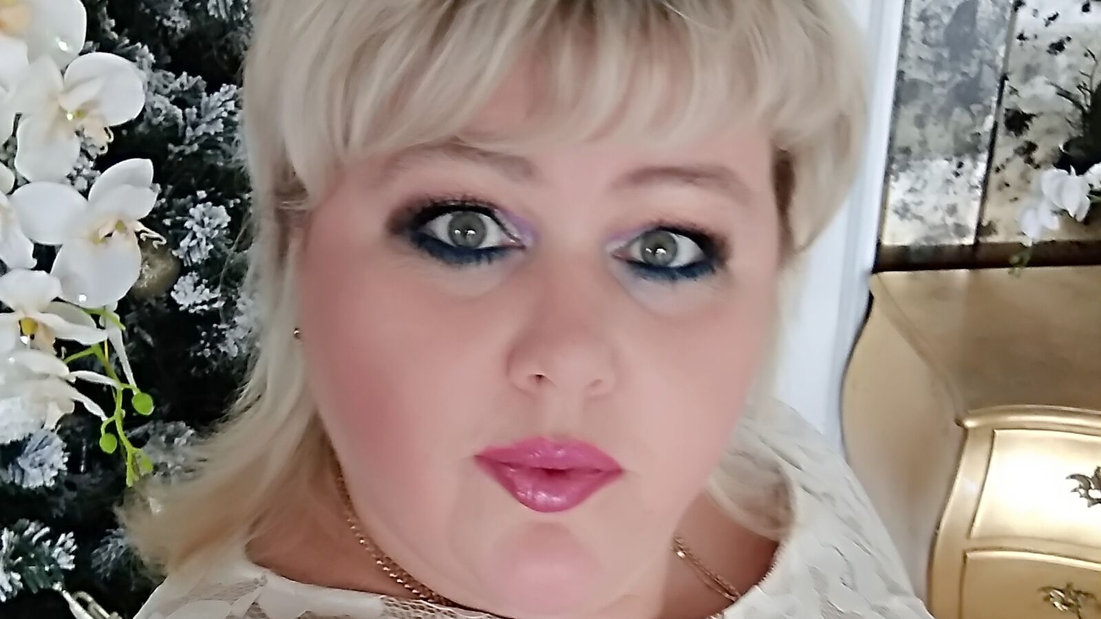 AmandaMoreau erotic portrait