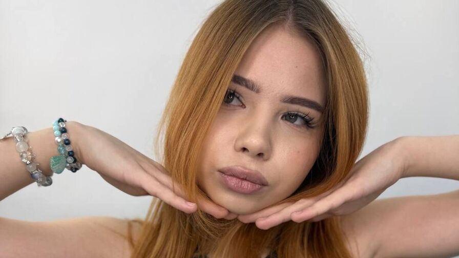 Watch HongPeay live on Sex Girls Blend
