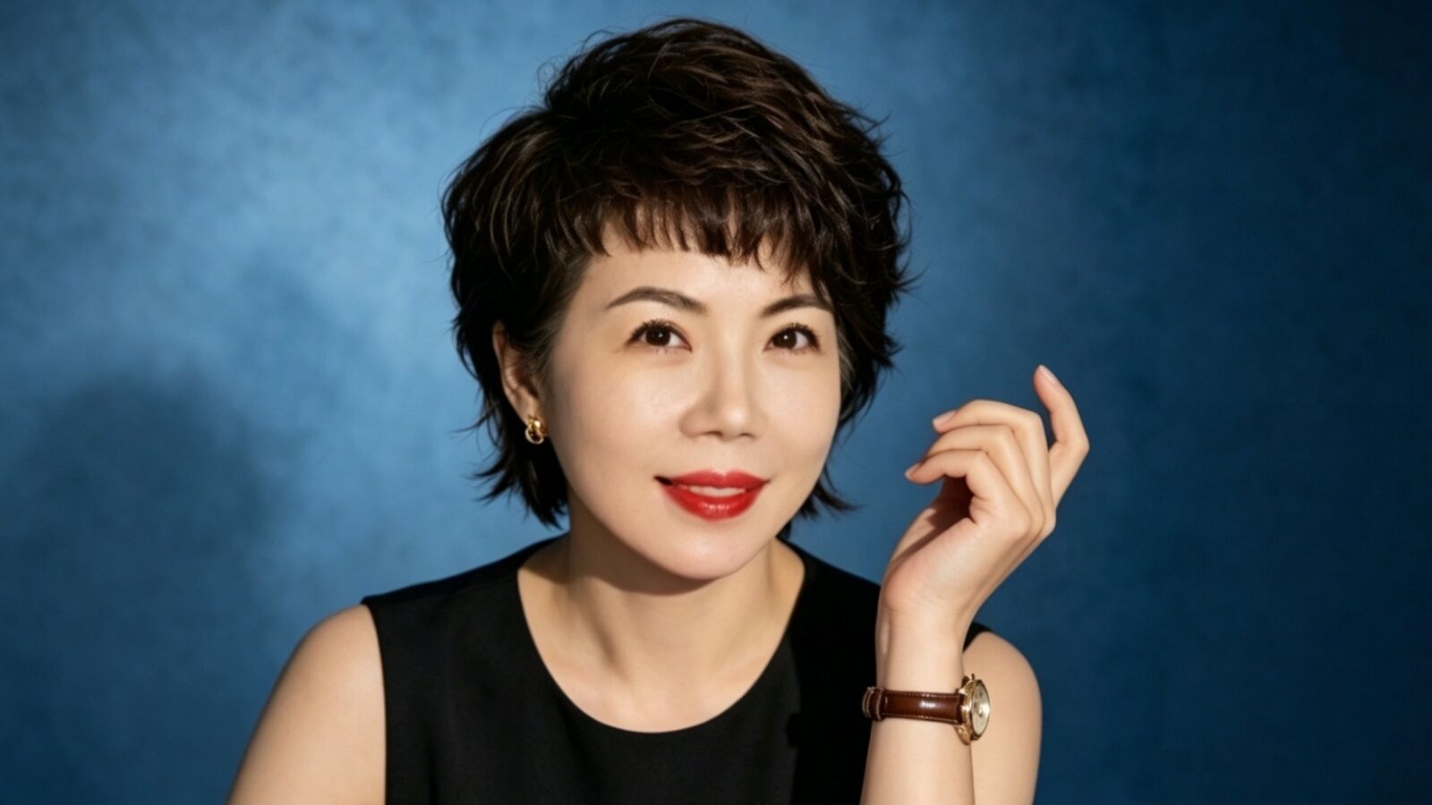 LunaQing erotic portrait